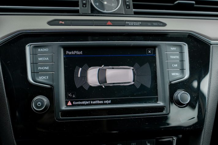 VW PASSAT