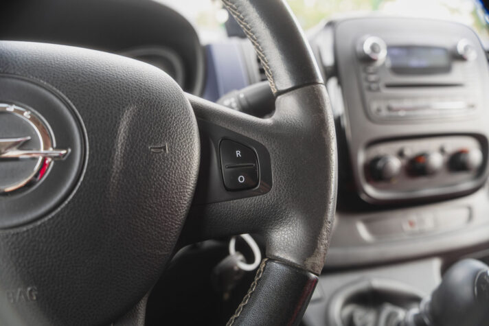 OPEL VIVARO-B