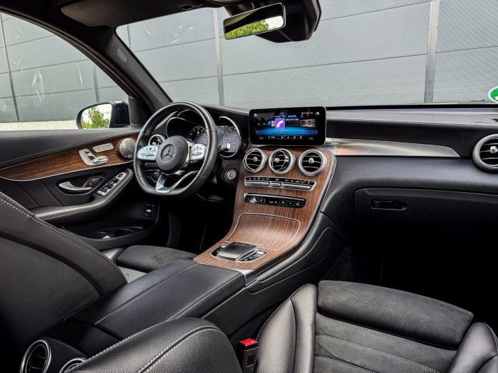 MERCEDES BENZ GLC 300 DE 4MATIC