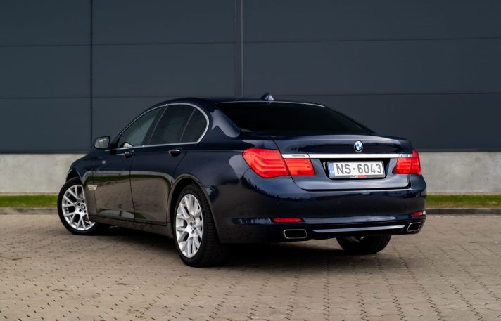 BMW 740D