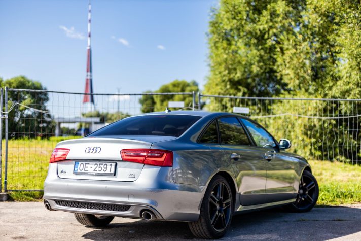 AUDI A6 LIMOUSINE