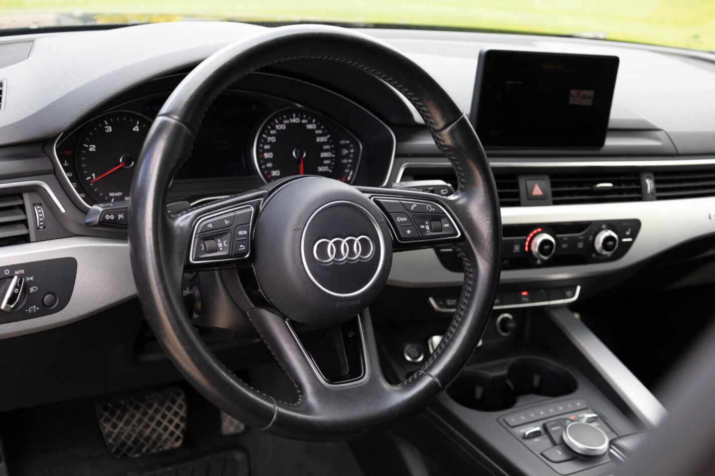 AUDI A4 AVANT