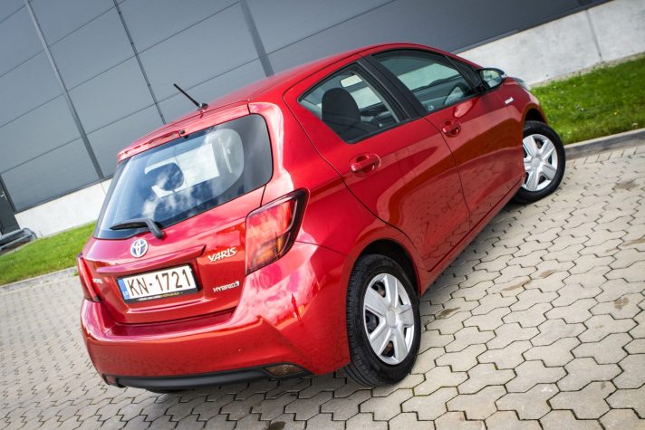 Toyota Yaris Hybrid