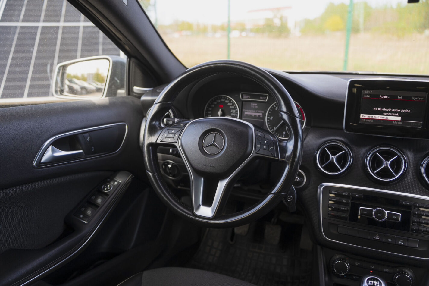 MERCEDES BENZ A180