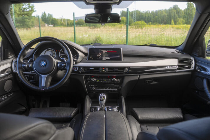 BMW X6 M50D