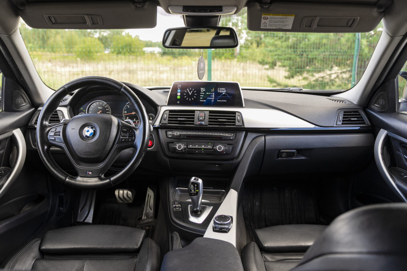 BMW 318 M-PACK