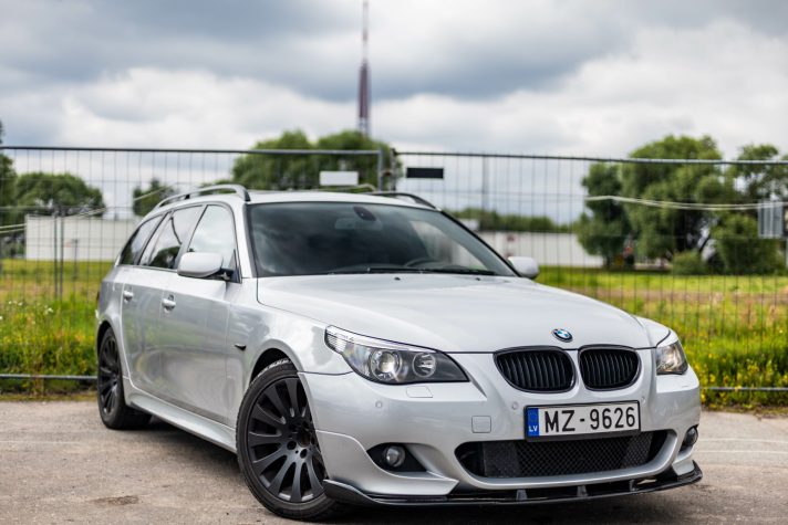 BMW 530