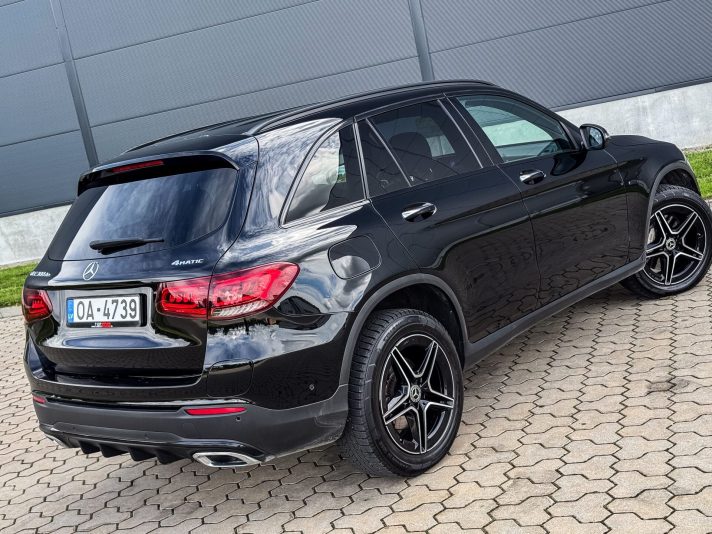 MERCEDES BENZ GLC 300 DE 4MATIC