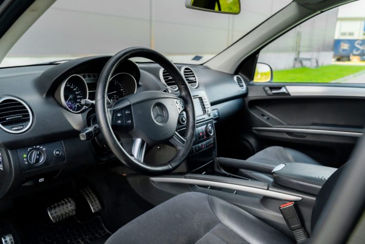 MERCEDES BENZ ML 320