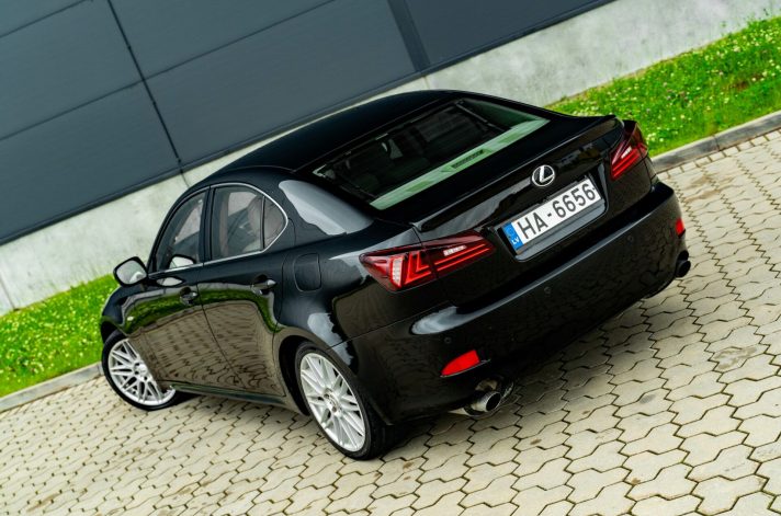LEXUS IS 250
