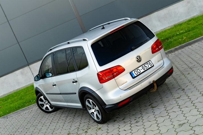 VW TOURAN