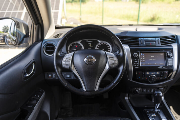 NISSAN NP300 NAVARA