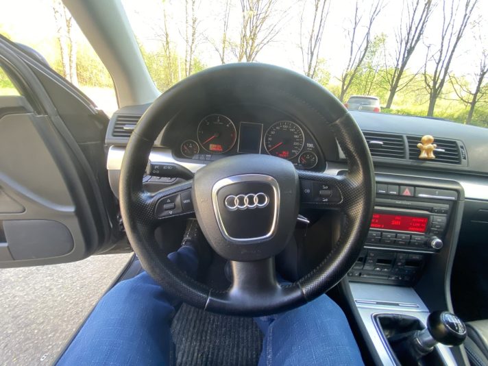 AUDI A4 S-LINE