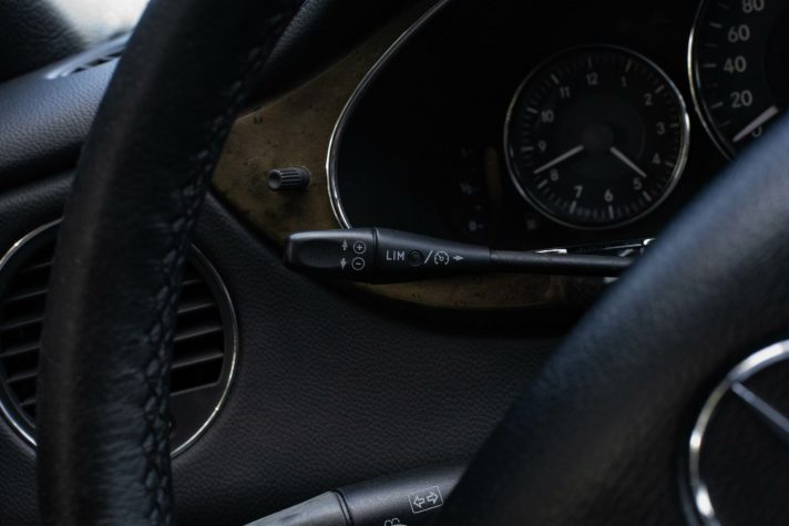 MERCEDES BENZ CLS 320