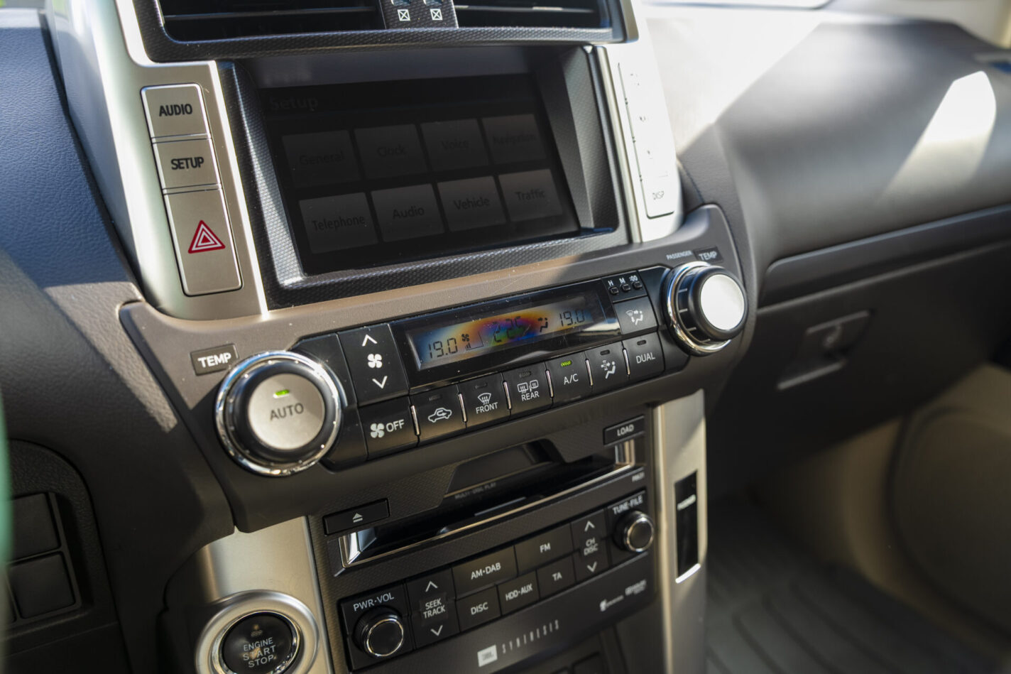 TOYOTA LAND CRUISER