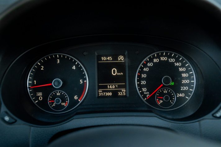 VW SHARAN