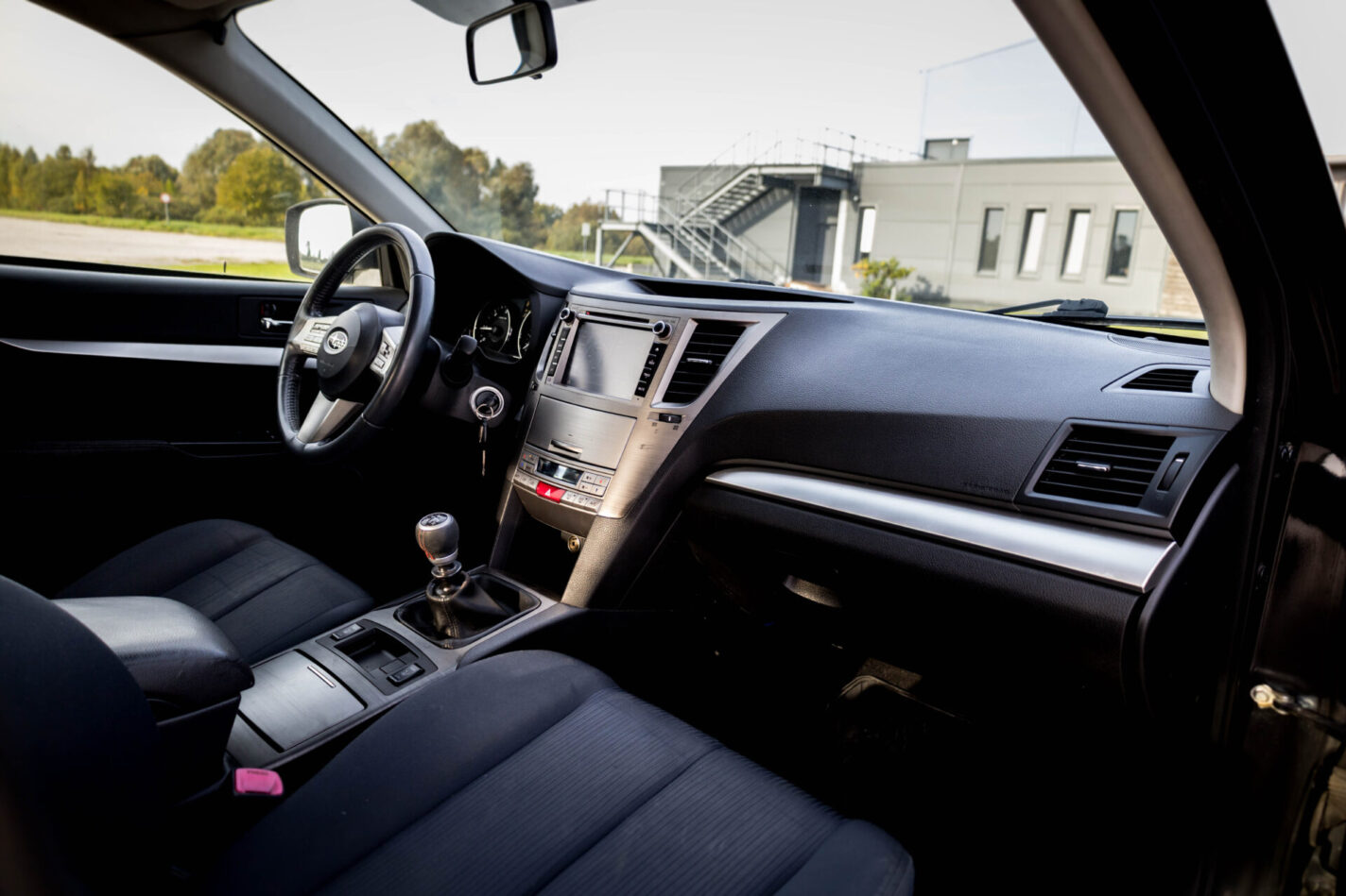 SUBARU LEGACY