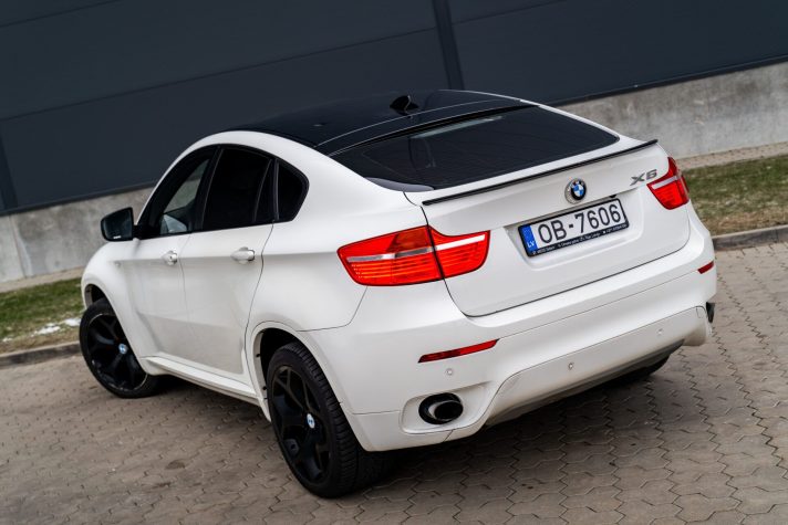 BMW X6