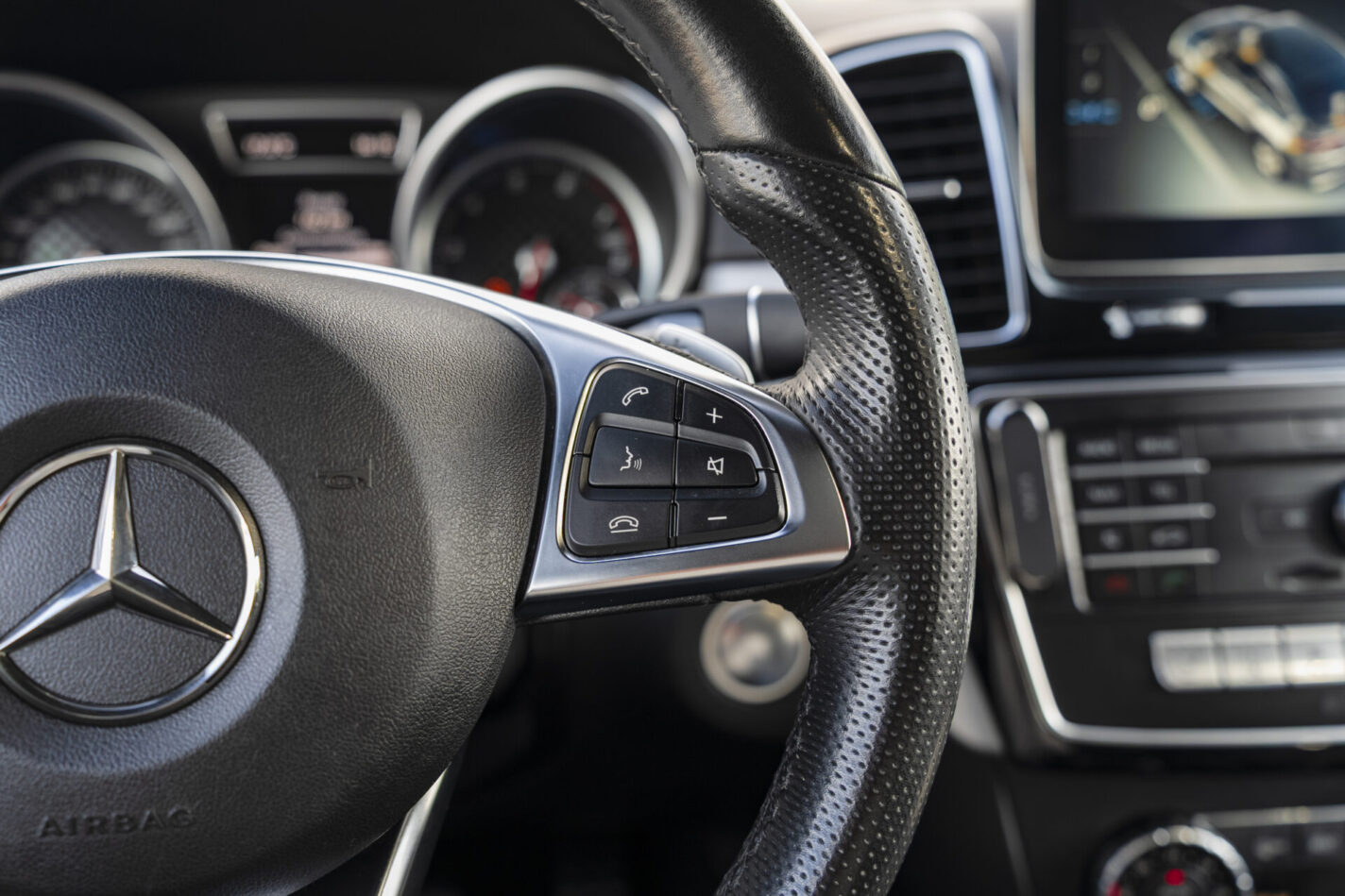 MERCEDES BENZ AMG GLE 43