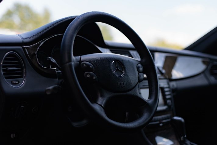 MERCEDES BENZ CLS 320