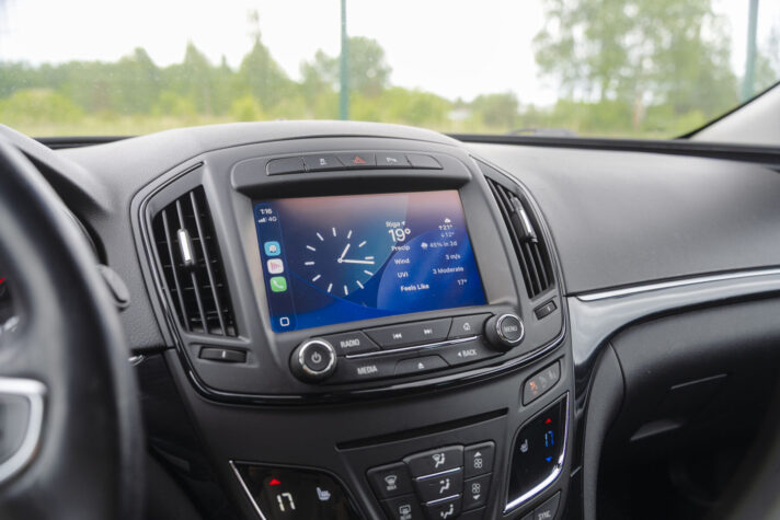 OPEL INSIGNIA SPORTS TOURER SW