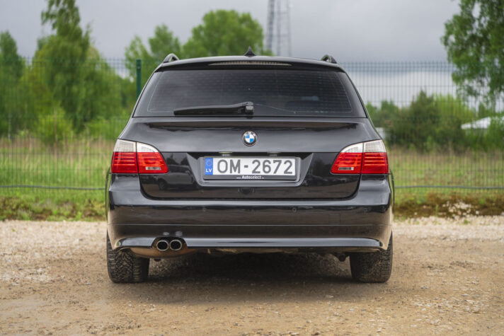 BMW 525