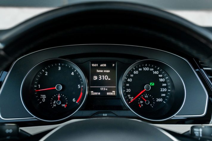 VW PASSAT