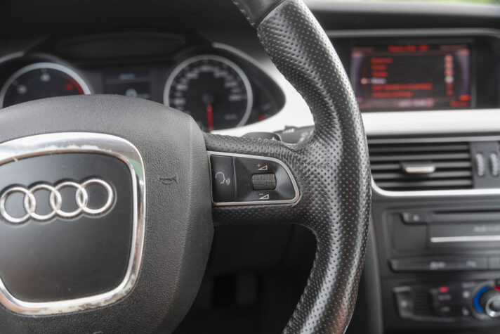 AUDI A4 QUATTRO