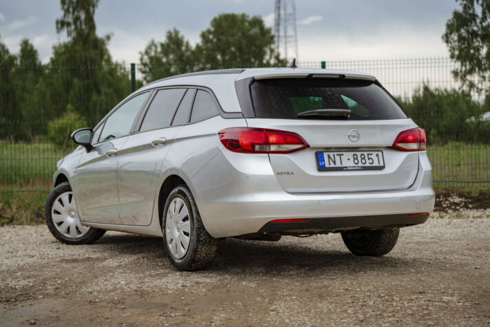 OPEL ASTRA SPORTS TOURER+