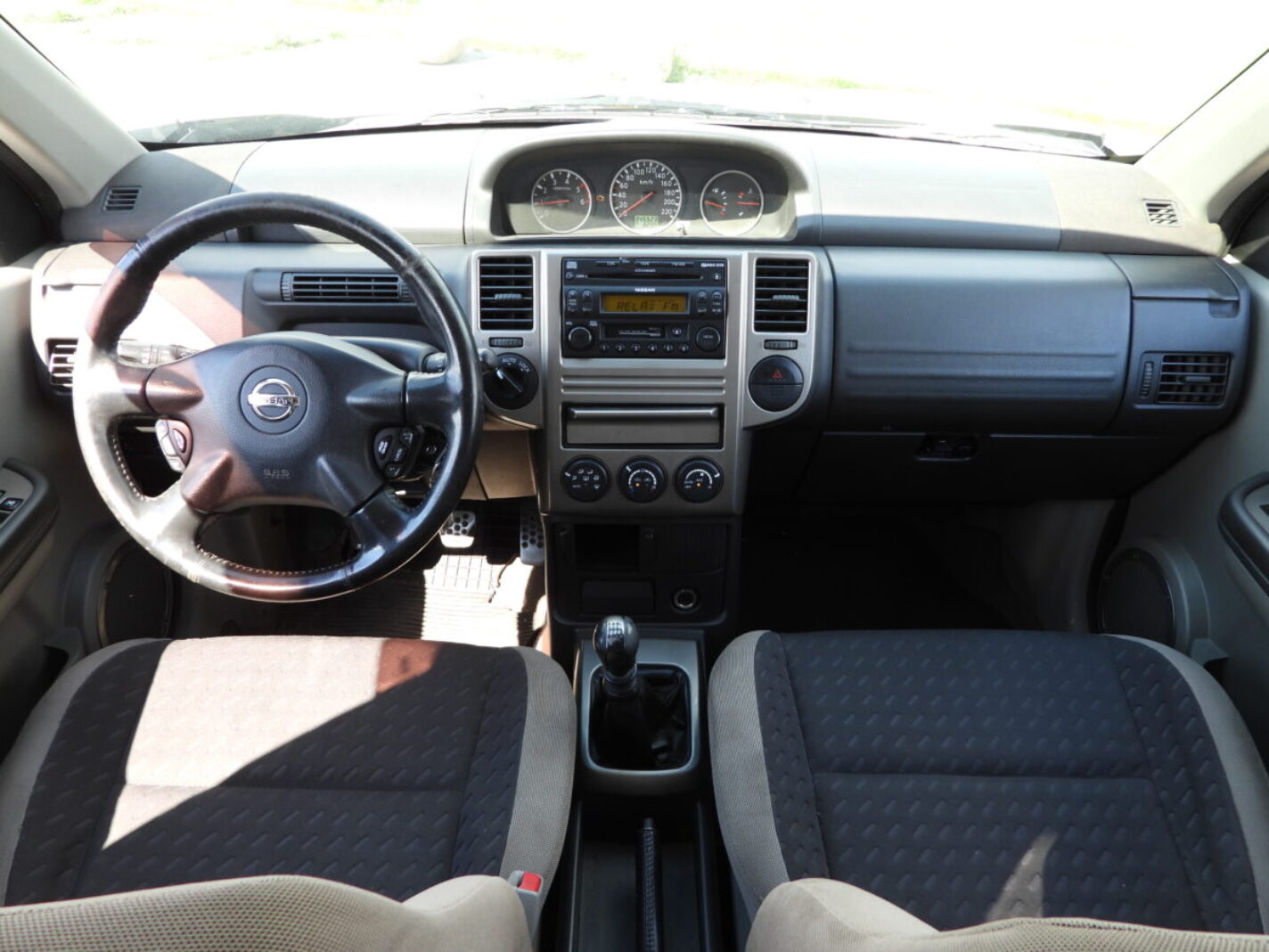 NISSAN X-TRAIL