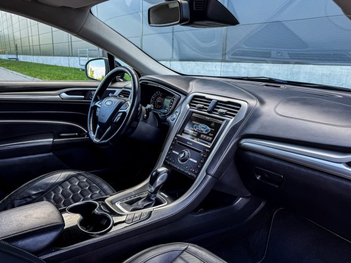 FORD MONDEO