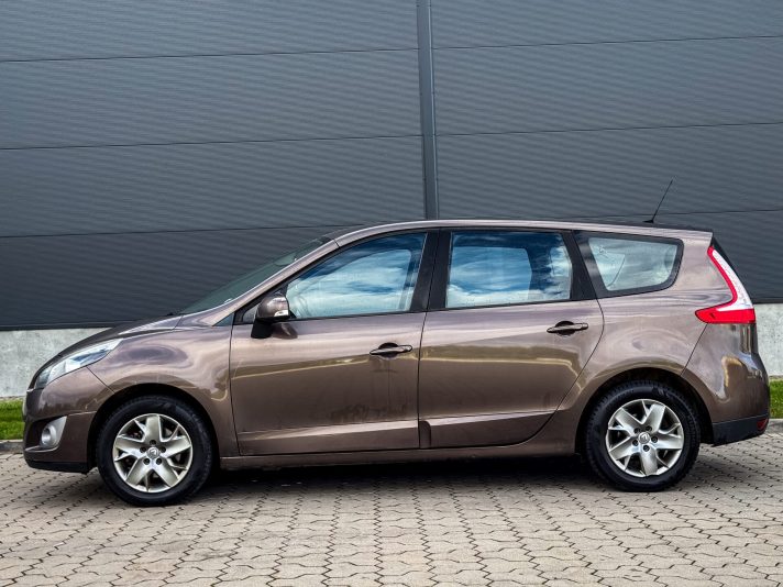 RENAULT MEGANE SCENIC