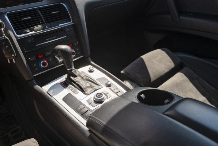 AUDI Q7 S-LINE