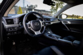 LEXUS CT200H