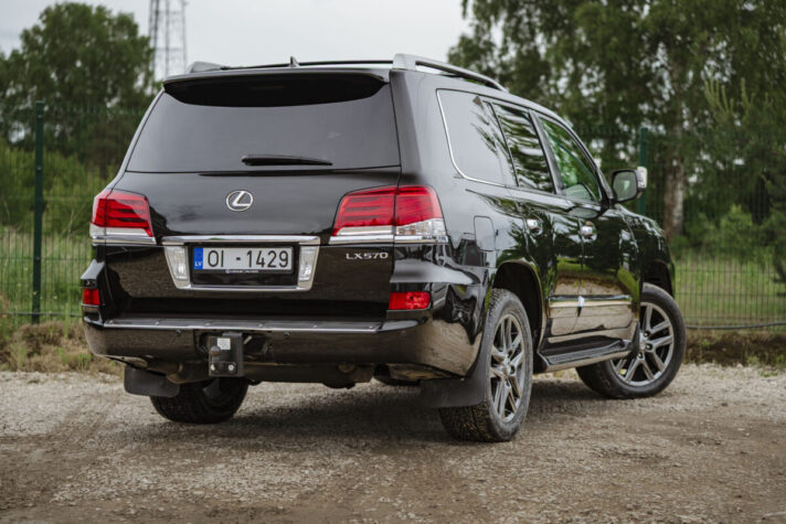 LEXUS LX 570