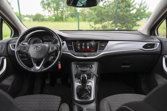 OPEL ASTRA SPORTS TOURER+