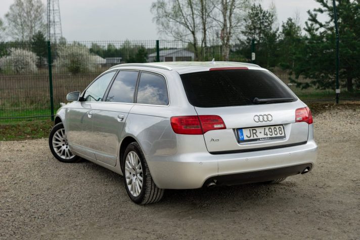 AUDI A6 QUATTRO
