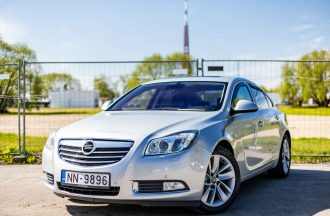 OPEL INSIGNIA