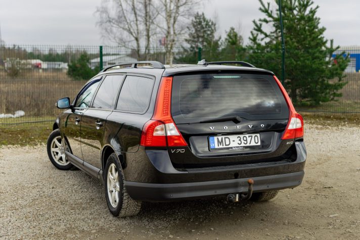 VOLVO V70