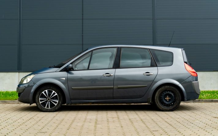 RENAULT MEGANE SCENIC