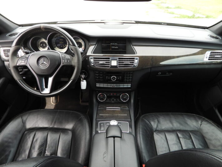 MERCEDES BENZ CLS