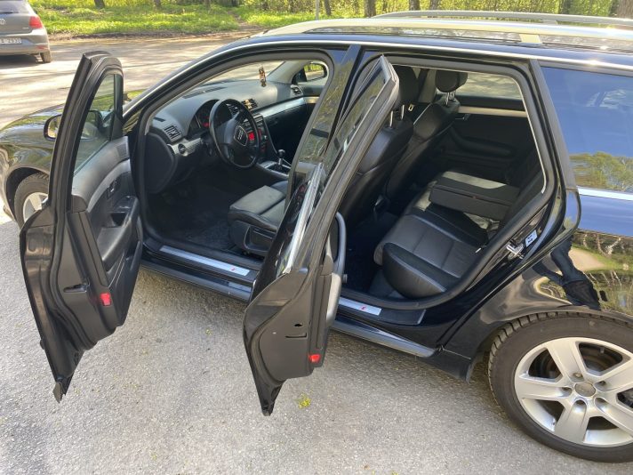 AUDI A4 S-LINE