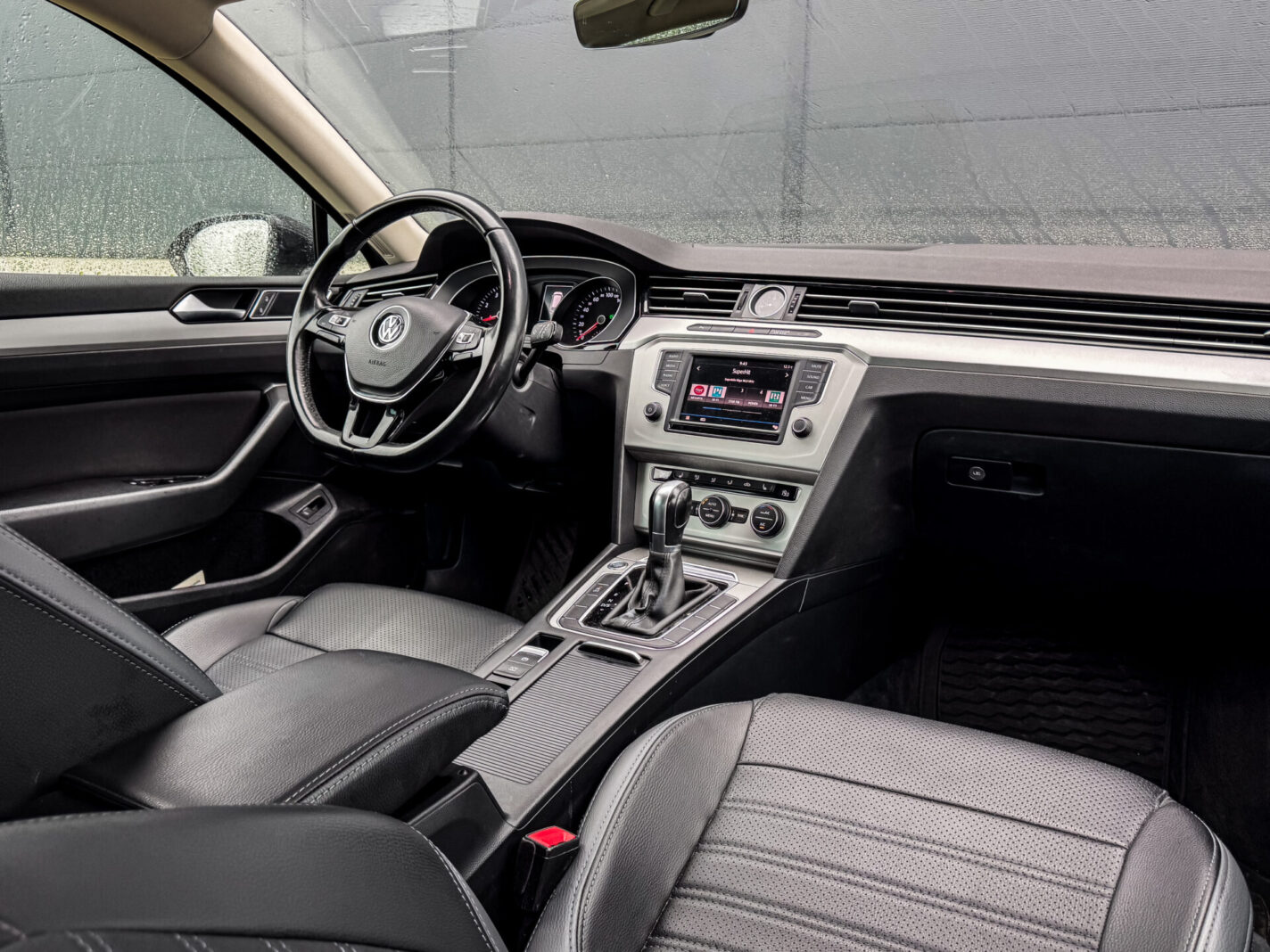 VW PASSAT