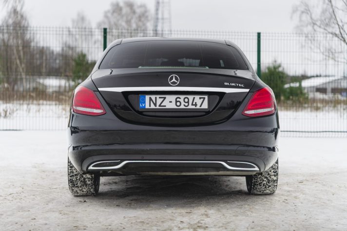 MERCEDES BENZ C220 BLUETEC