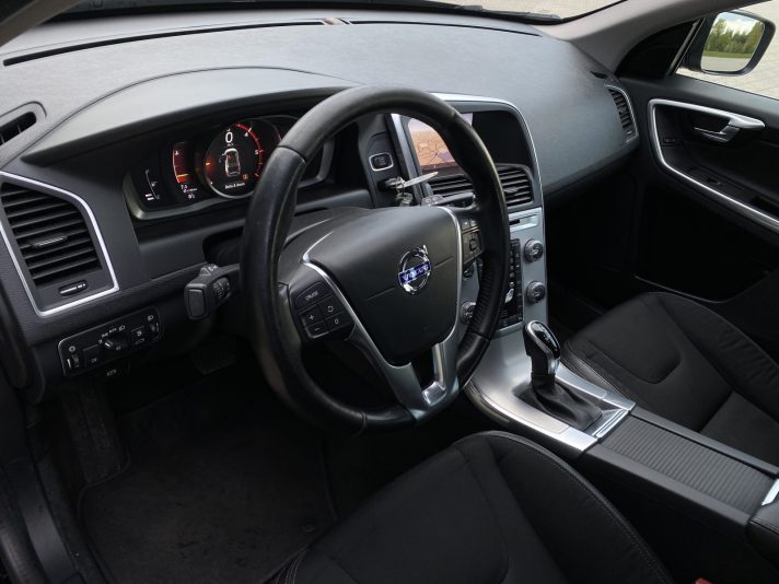 VOLVO XC60 2.0D 110kw