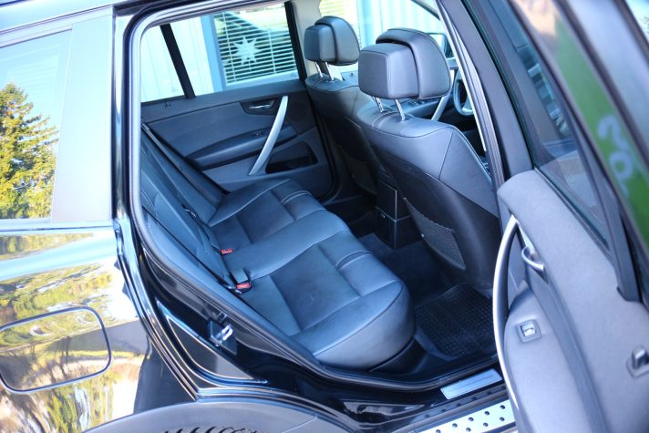 BMW X-3 2.0 13KW MEH.