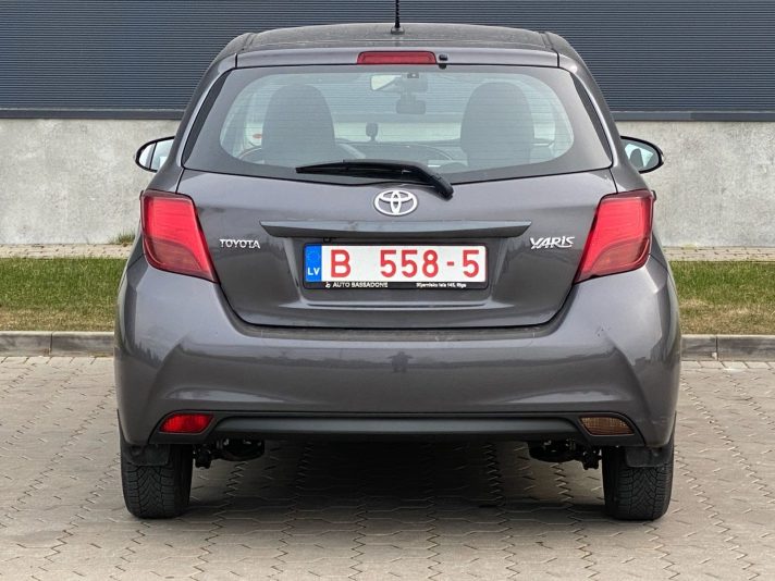 TOYOTA YARIS