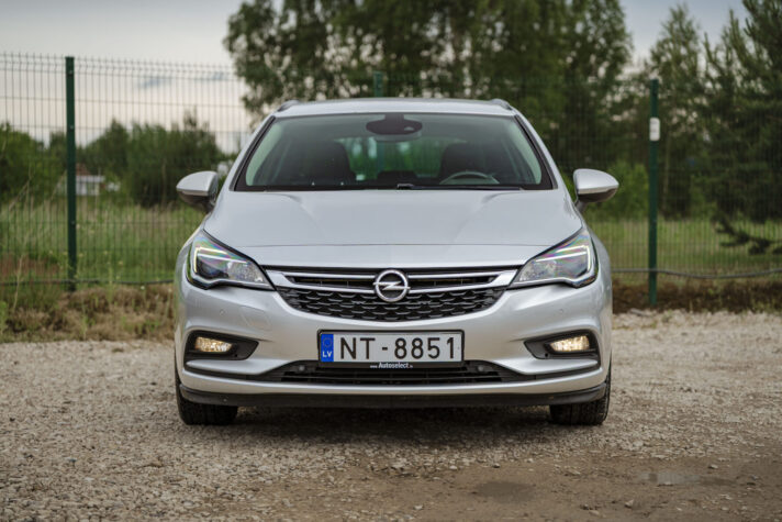OPEL ASTRA SPORTS TOURER+