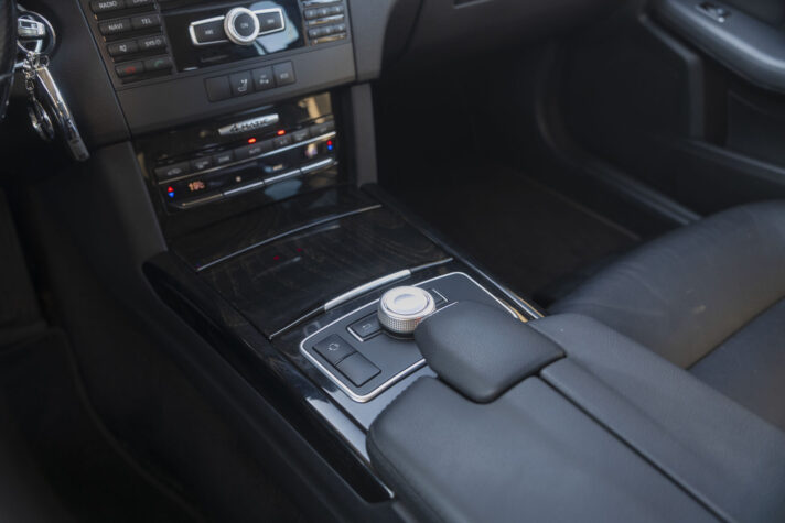 MERCEDES BENZ E250