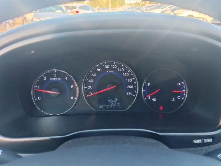 Hyundai Santa Fe 2.2 CRDi 4WD Manual, 197hp, 2012 gads.